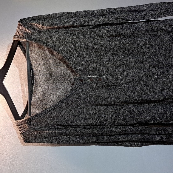 Brandy Melville Light Knit Sweater - Picture 3 of 5